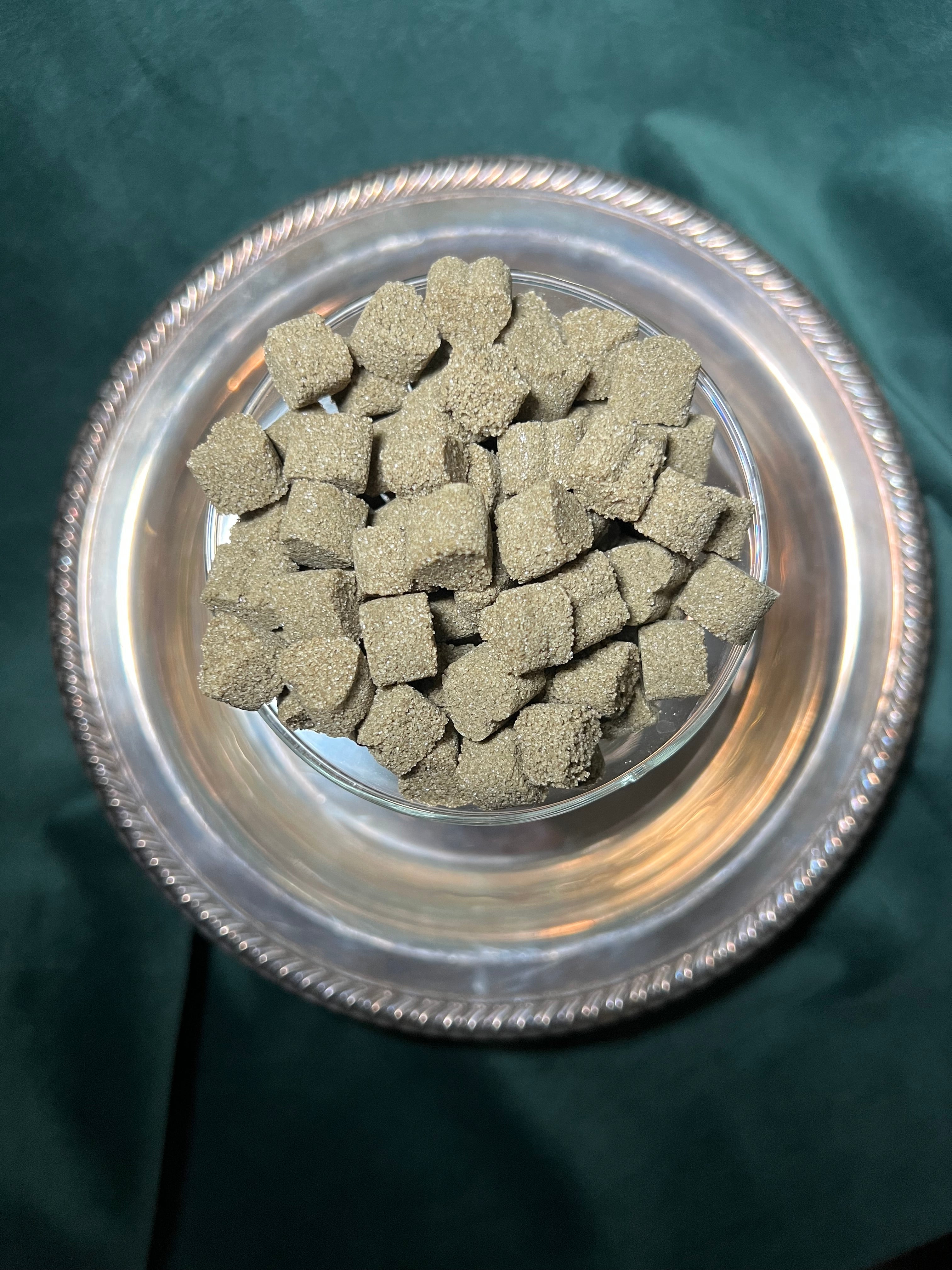 Vanilla Matcha Sugar Cubes
