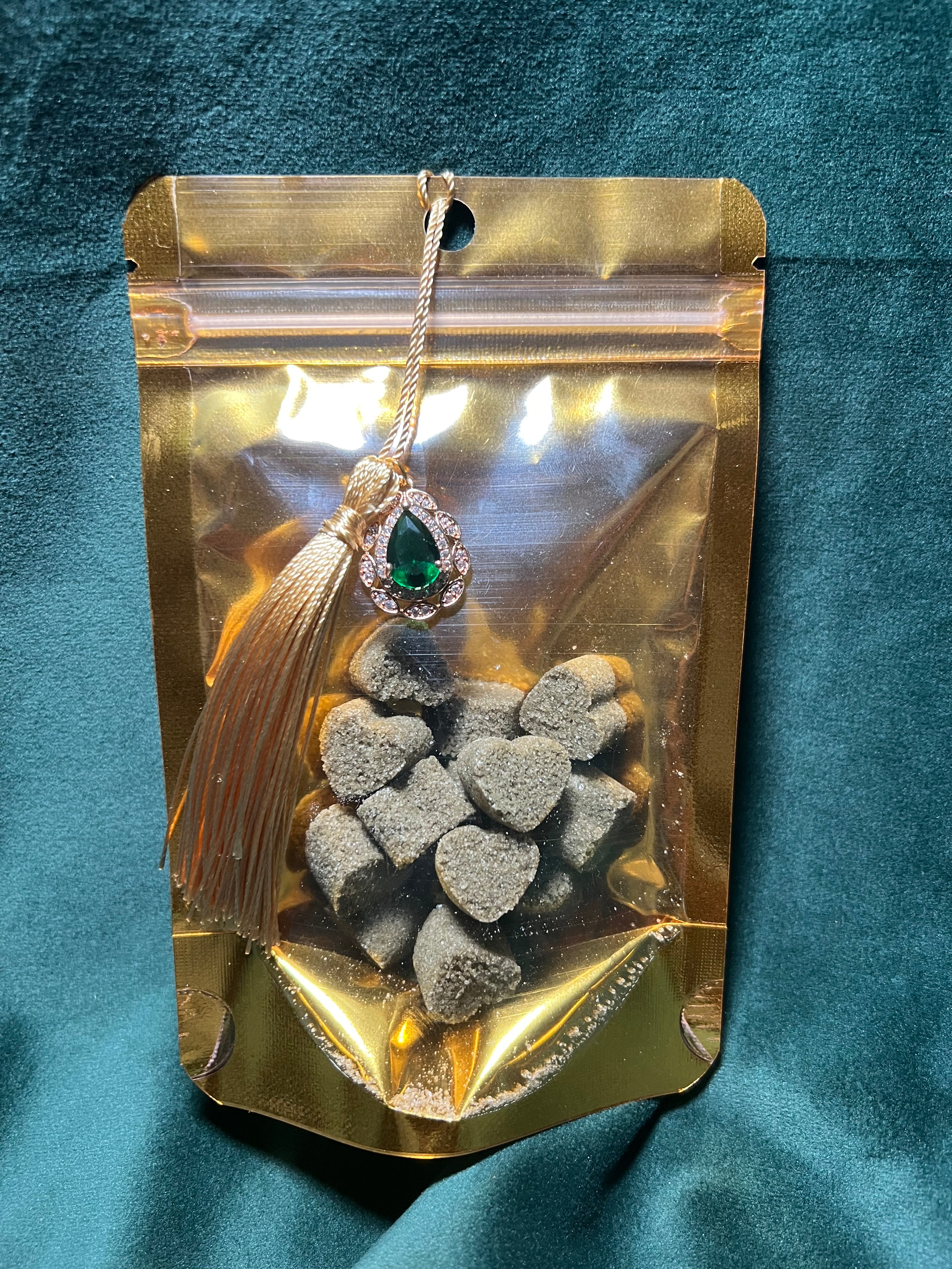 Vanilla Matcha Sugar Cubes